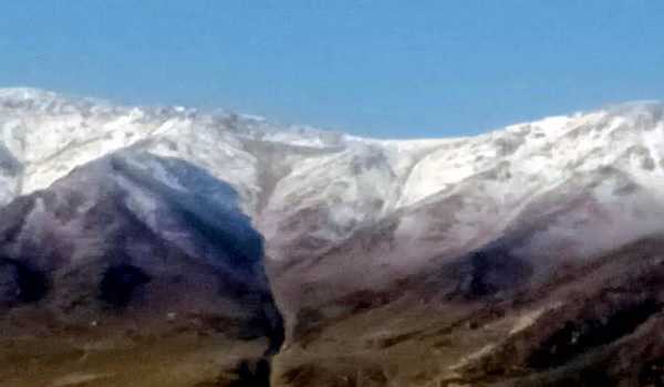 Kashmir valley experiences seasons first snowfall