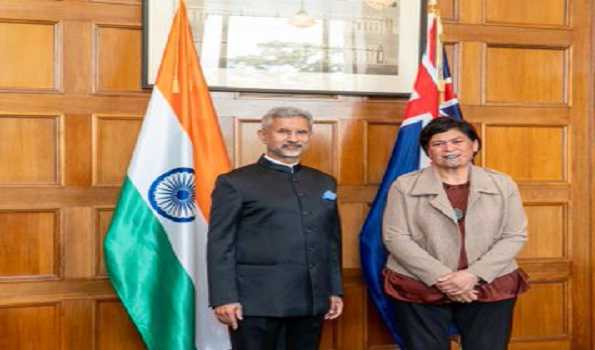 EAM urges expeditious visa for students in talks with New Zealand counterpart