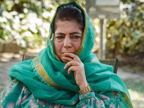 Govt Asks Mehbooba To Vacate Guest House At Gupkar, Offers Alternate Accommodation On ‘Request’