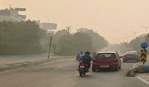 Delhi air quality remains ‘very poor’