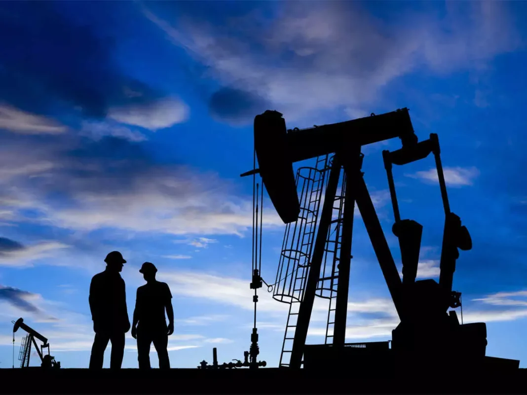Crude oil prices drop 31 dollars in 8 months