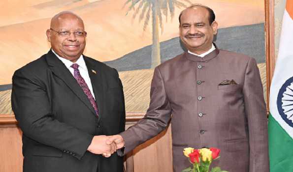 Zimbabwe parliamentary delegation calls on Om Birla