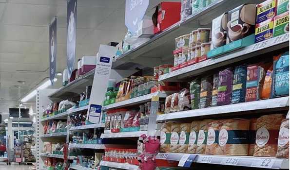 India’s retail inflation dips below 6 pc in Nov, IIP contracts 4 pc in Oct