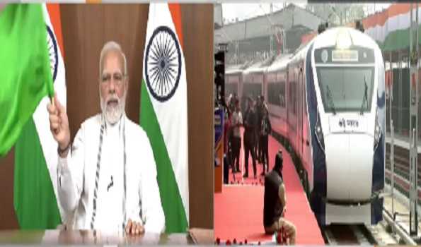 PM flags off Bengal’s first Vande Bharat Express