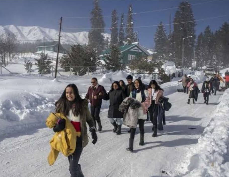 Srinagar records coldest night of season again at minus 3.4 degree celsius