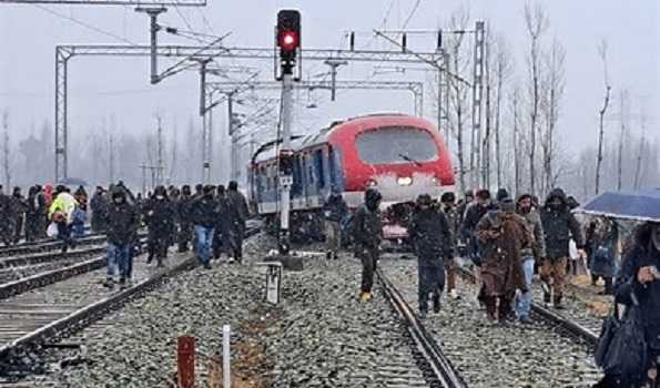 Providential escape for passengers after train derails in Kashmir’s Budgam