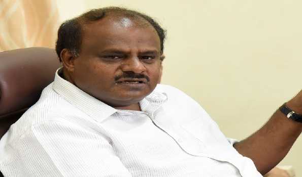 Kumaraswamy accuses police of seizing proof from Santro Ravi