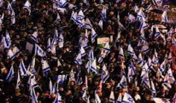Thousands of students protest against judicial reform in Israel – Reports