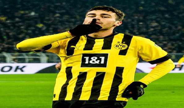 Dortmund snatches last-minute win over Mainz