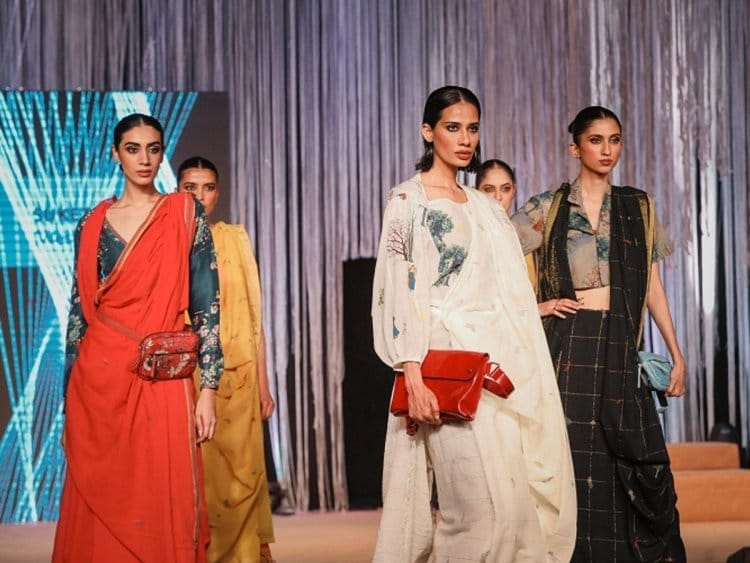 90 designs of sarees in London fashion show