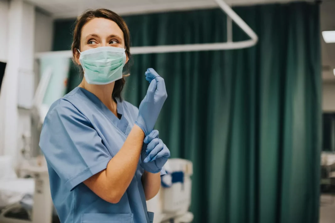1 lakh nurses resign in 1 year in the USA