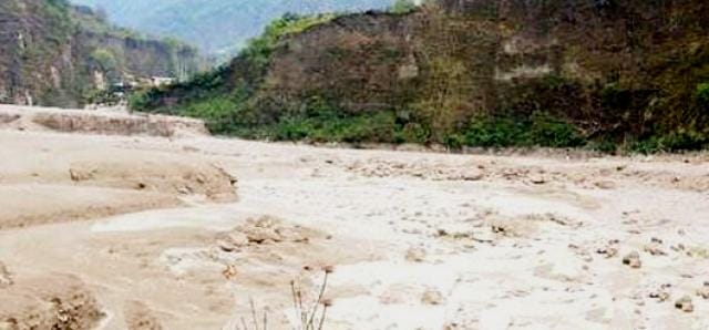 1.5 crore people across 4 countries in danger from glacial lakes