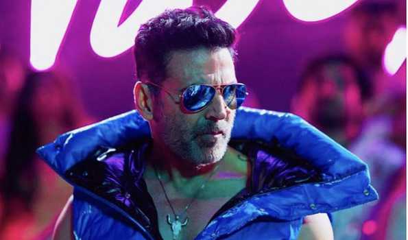 Selfiee: Akshay-Mrunal’s groovy track ‘Kudiyee Ni Teri’ out