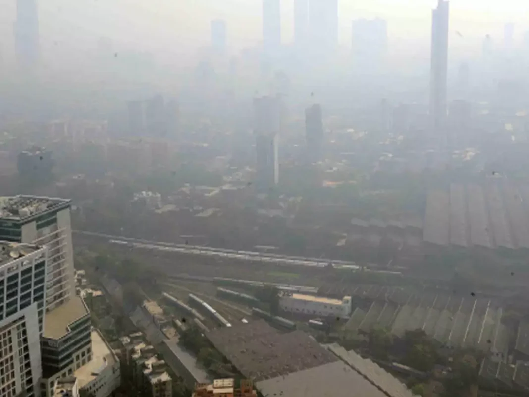 Pollution reduces Indians’ age by 7 years, economy faces 3 lakh crore loss