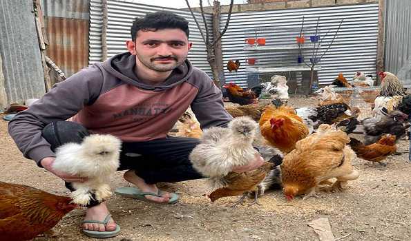 Kashmiri MBA introduced foreign poultry breeds in the valley