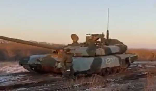 Russian armed forces receive hundreds of new tanks including T-90M – Source