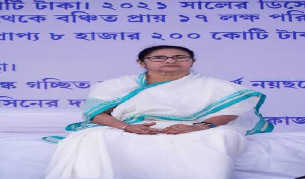 Mamata sits on a dharna in Kolkata