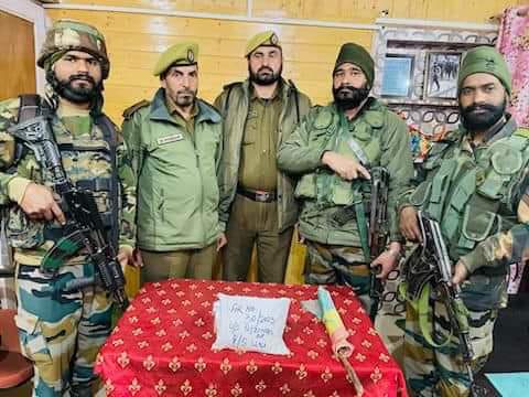1kg Narcotics worth crores recovered near LoC in North Kashmir’s Uri: Police