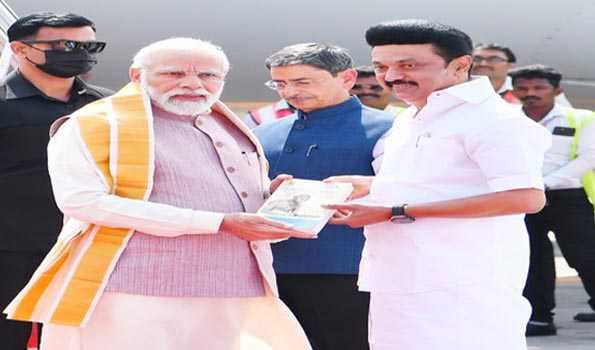 Amid sharp differences, TN Guv, Stalin share dais in PM’s events