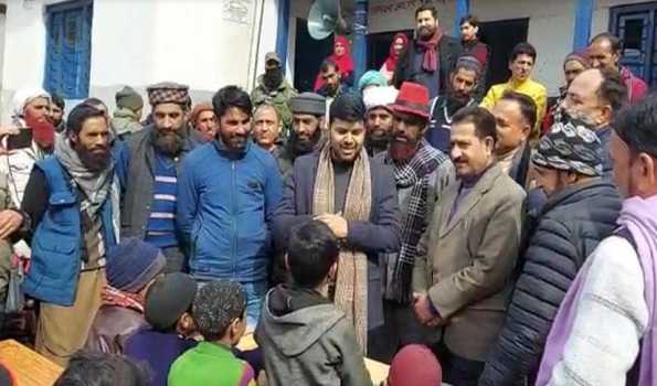 Seasonal teachers to educate “out of school children” in dhoks in J&K’s Kishtwar
