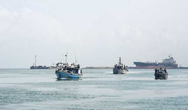 SL navy seizes trawler carrying over 120 kg narcotics