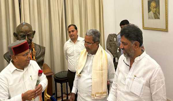 Siddu, DKS to hold talks with high command on cabinet formation