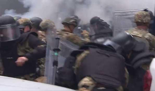 41 NATO KFOR soldiers receive injuries in clashes in Kosovo