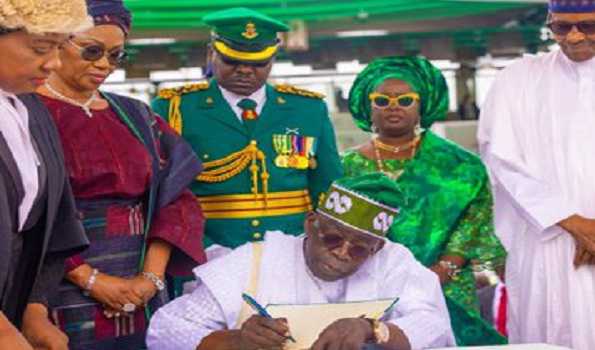 Nigeria swears in former Lagos governor Bola Tinubu as new Prez