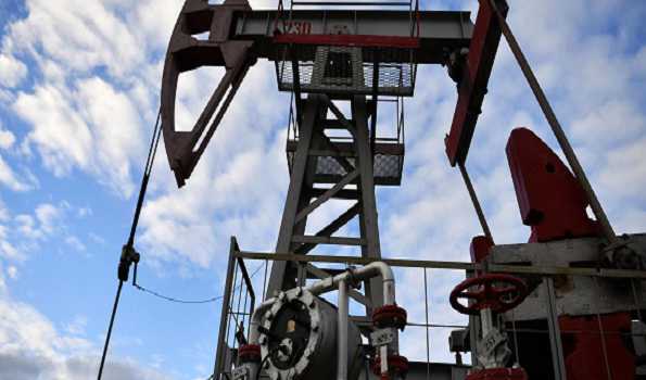 Russia to extend voluntary oil production cut until end of 2024