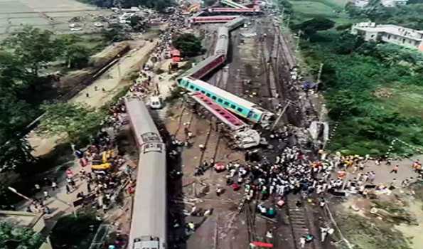 Passengers panicked as smoke detected in a coach in Secunderabad-Agartala Express
