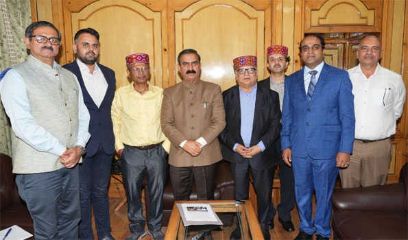Development of semiconductor industry in state to promote IT sector: HP CM