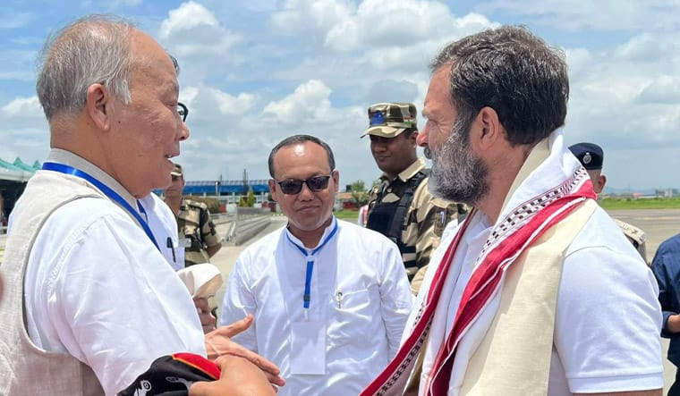 Rahul Gandhi visits Churachandpur relief camp