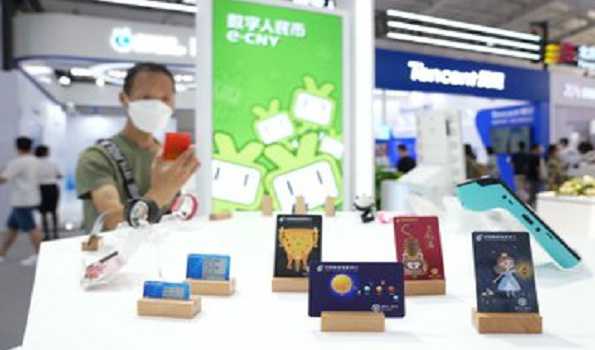 China leads race to become world’s top cashless society, says British expert