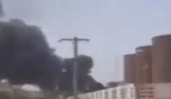 Huge fire erupts in oil refinery in S. Iran