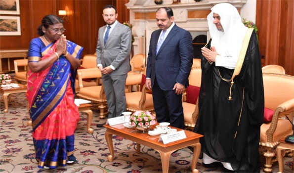 Mohammad bin Abdulkarim Al-Issa calls on Prez Murmu