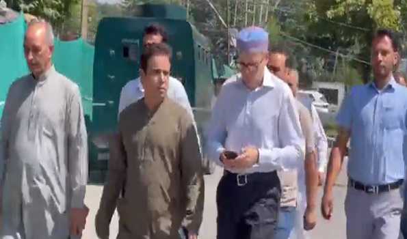 On ‘Martyrs’ Day’ Omar walks to his office after being denied security: NC