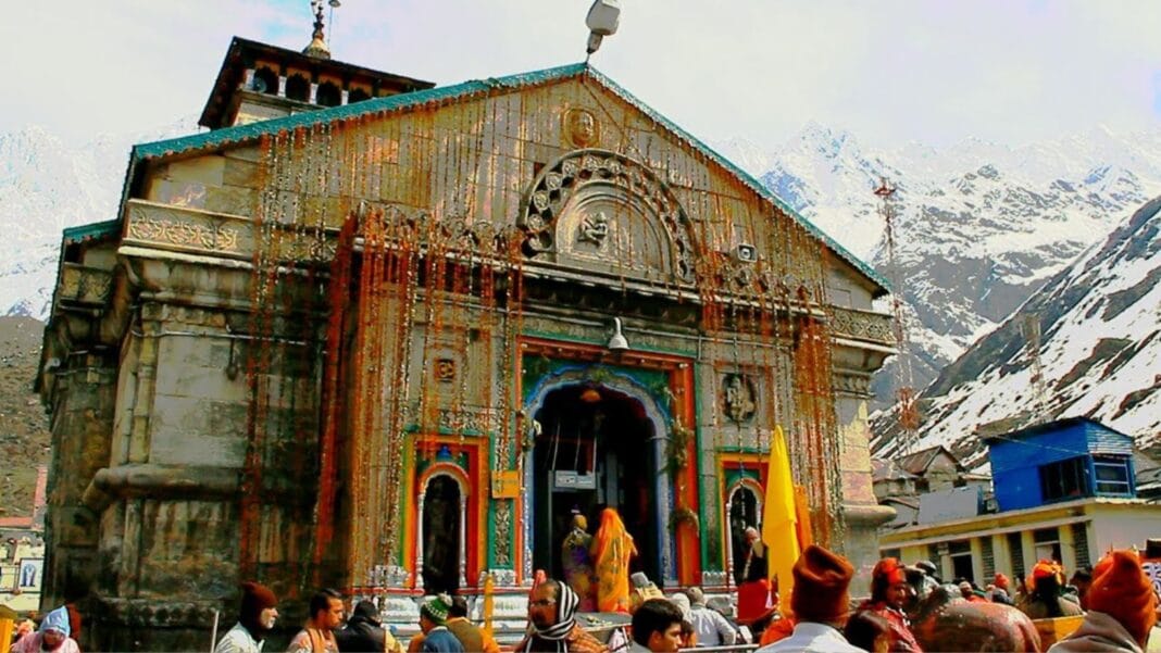 Mobile phones banned in Shri Kedarnath Dham after inappropriate ‘proposal’ video