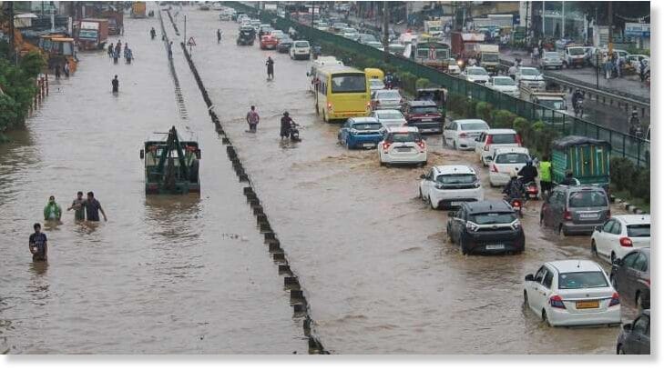 Close govt, private schools in areas inundated with floodwater: Arvind Kejriwal
