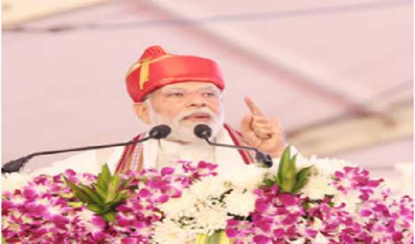 PM Modi receives Lokmanya Tilak National Award in Pune