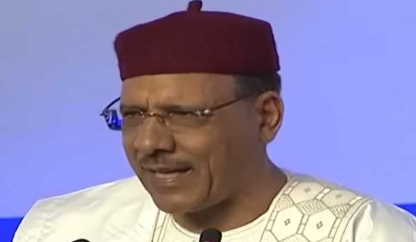 Nigerien Prez Bazoum says he’s been ‘taken hostage’ by military
