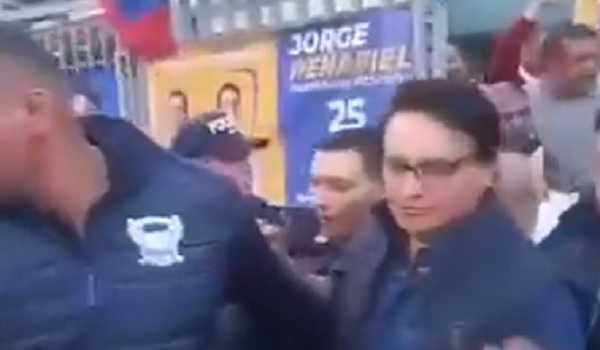 Ecuadorian president decrees 3 days of mourning for presidential candidate’s assassination