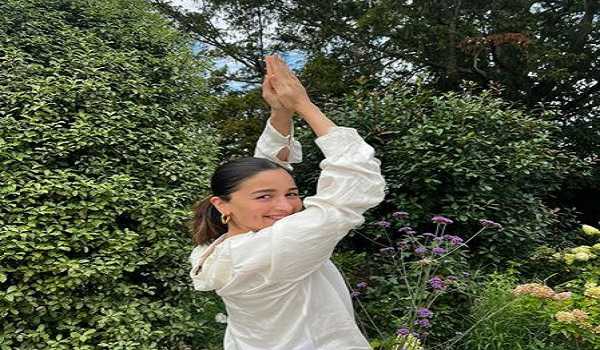 Alia Bhatt delighted to receive National Film Award