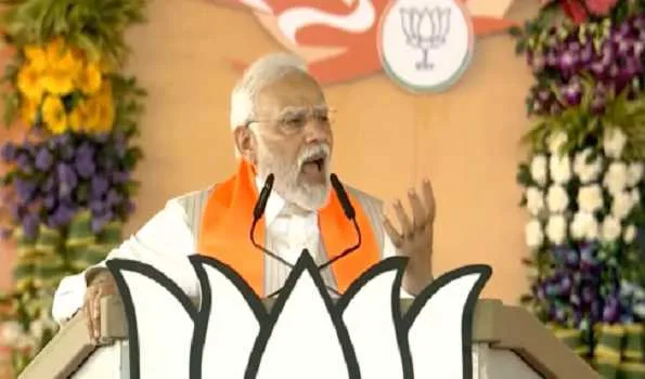 Modi addresses Congress criticism in Bhopal Modi warning that Congress wants to take MP back in time during his Bhopal rally