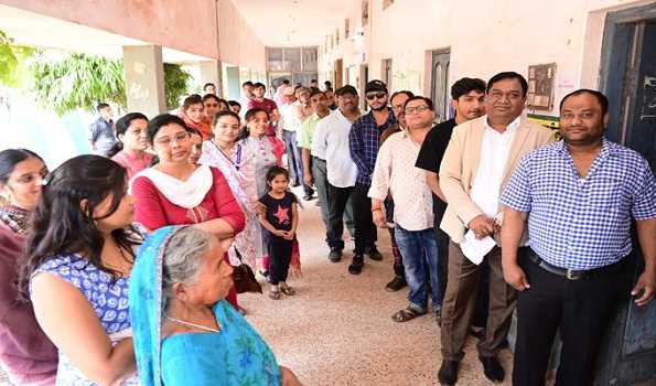Chhattisgarh: Over 15 pc polling recorded till 11 a.m. amid IED blast