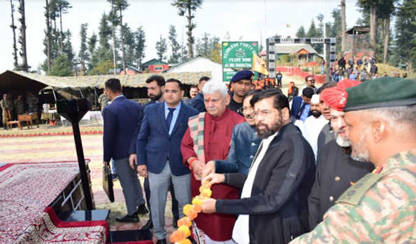 J&K: LG Sinha, M’rashtra CM Shinde unveil statue of Chhatrapati Shivaji Maharaj at Kupwara