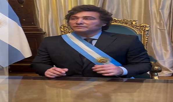 Milei takes oath of Argentina’s new govt behind closed doors