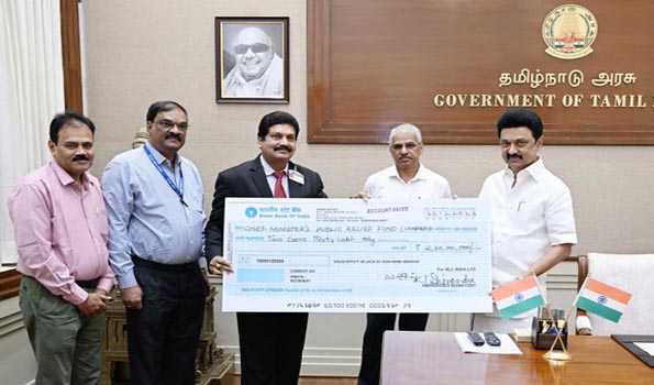 NLC India contributes Rs 4.30 cr to TN CM for flood relief