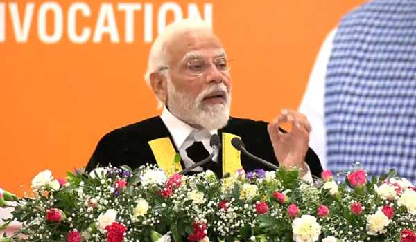 ‘Our nation and civilisation centered around knowledge’ : PM Modi