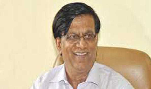 K’taka CM’s economic advisor admits guarantees taking toll on state exchequer