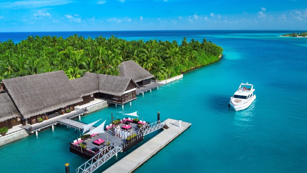 Lakshadweep-how easy or difficult is to develop a world-class tourist destination?